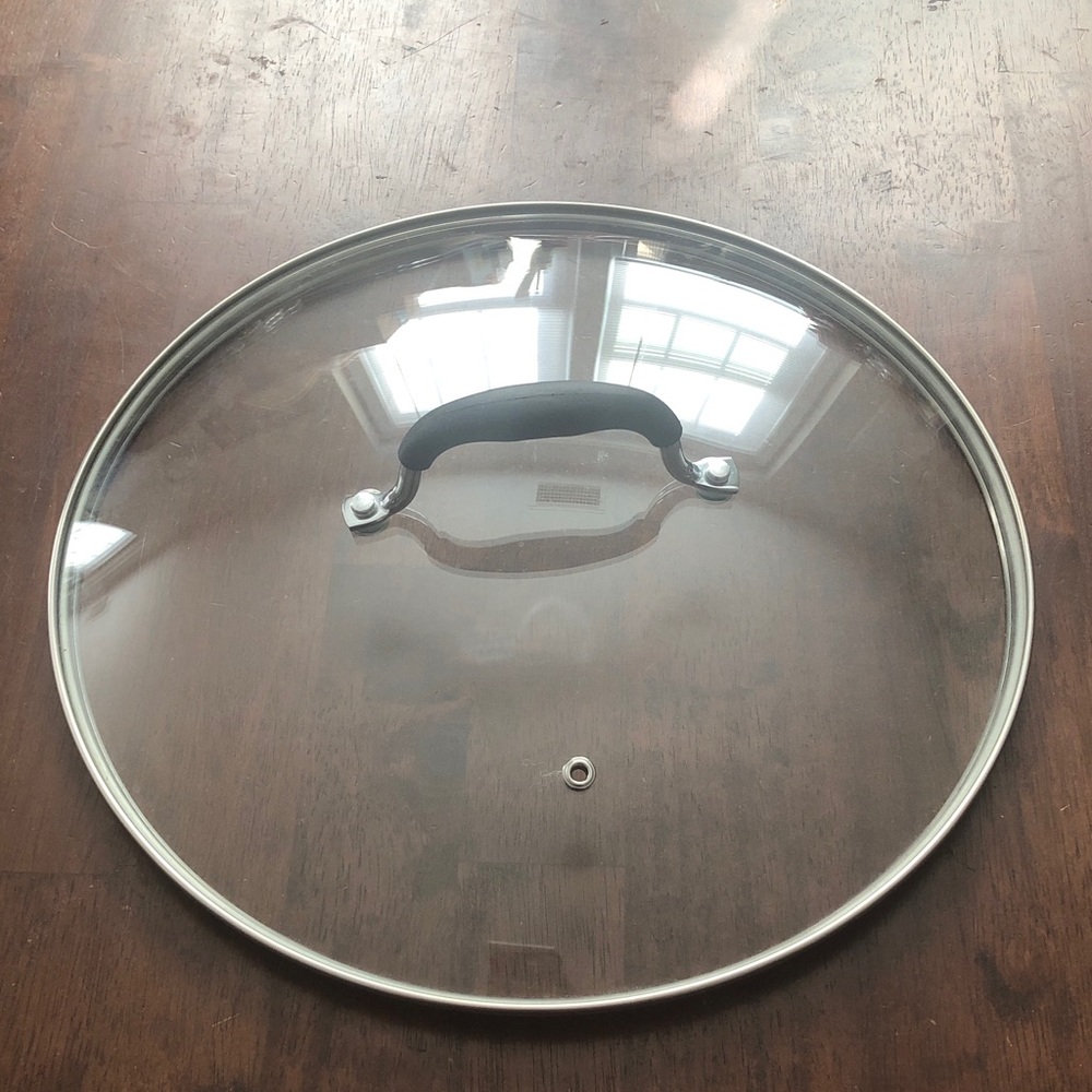 🦇 12” Glass Cookware Lid with Black Handle